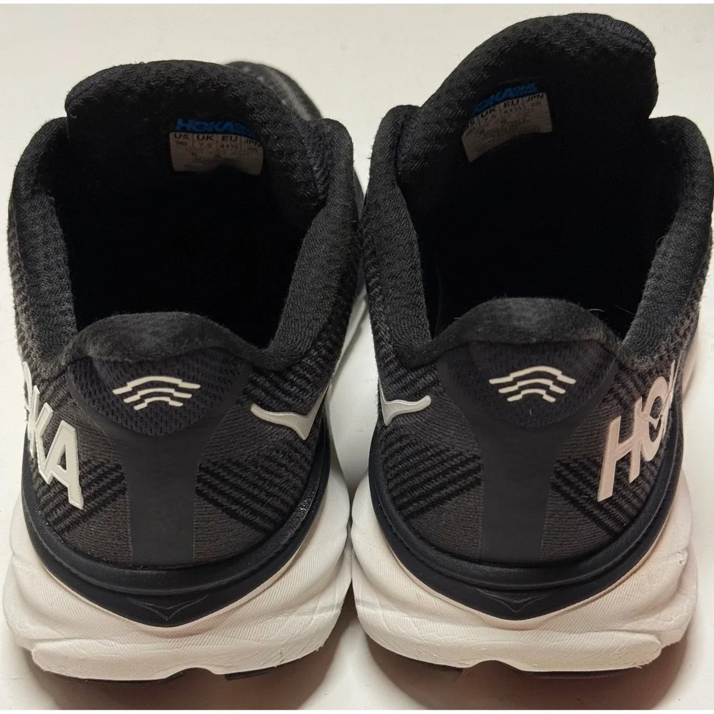 Hoka Clifton 9 Womens Running Shoes Black White 1127896 BWHT‎ Size 9B